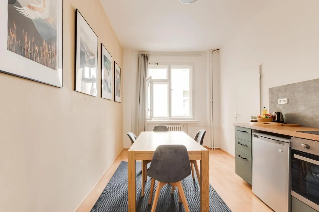 Riben House Prague Aparthotel