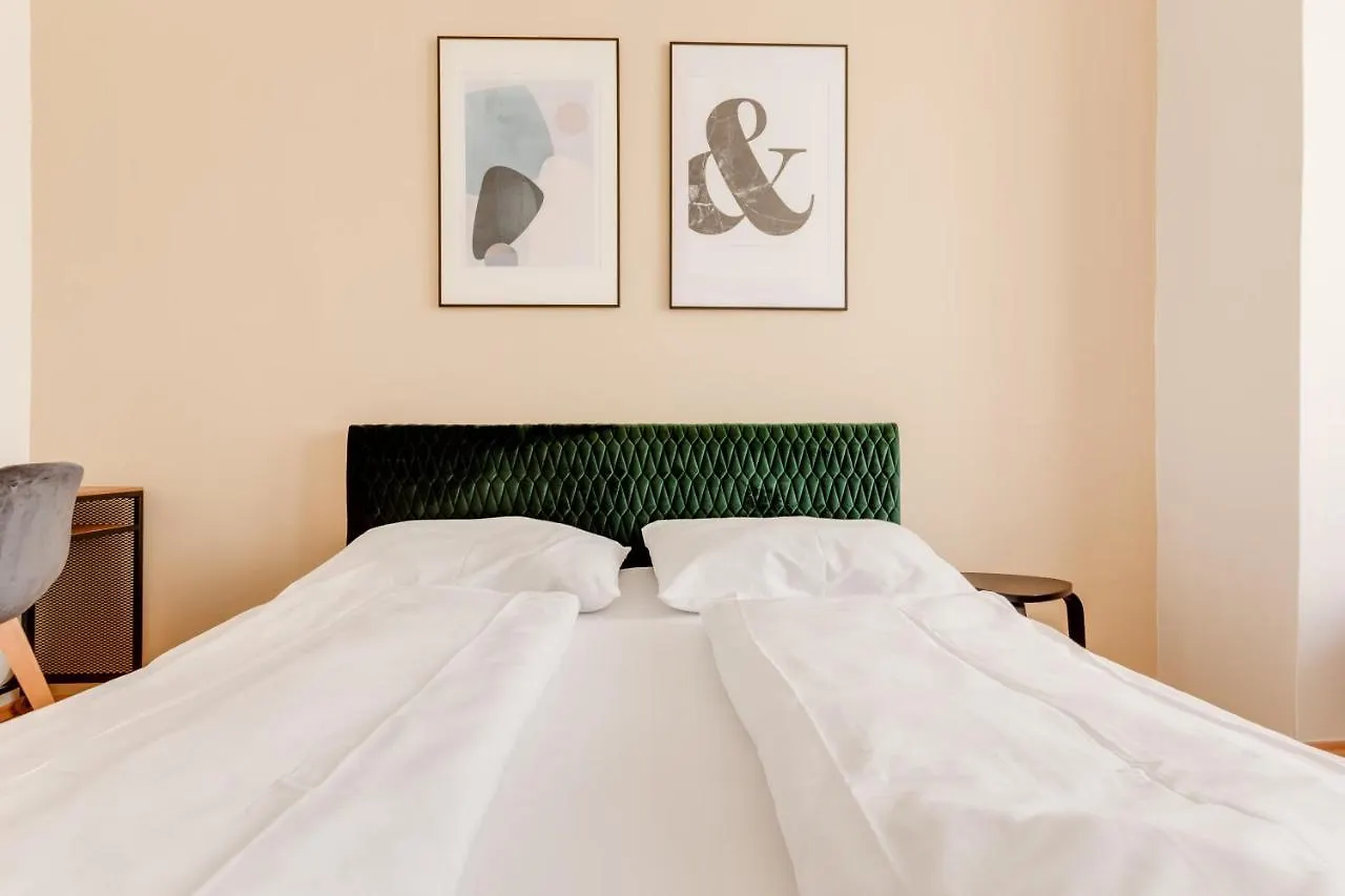 Riben House Prague Aparthotel