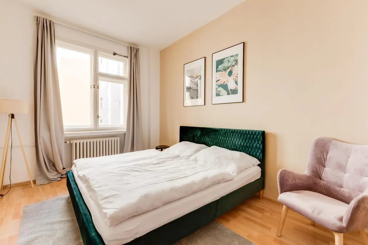 Riben House Prague Aparthotel