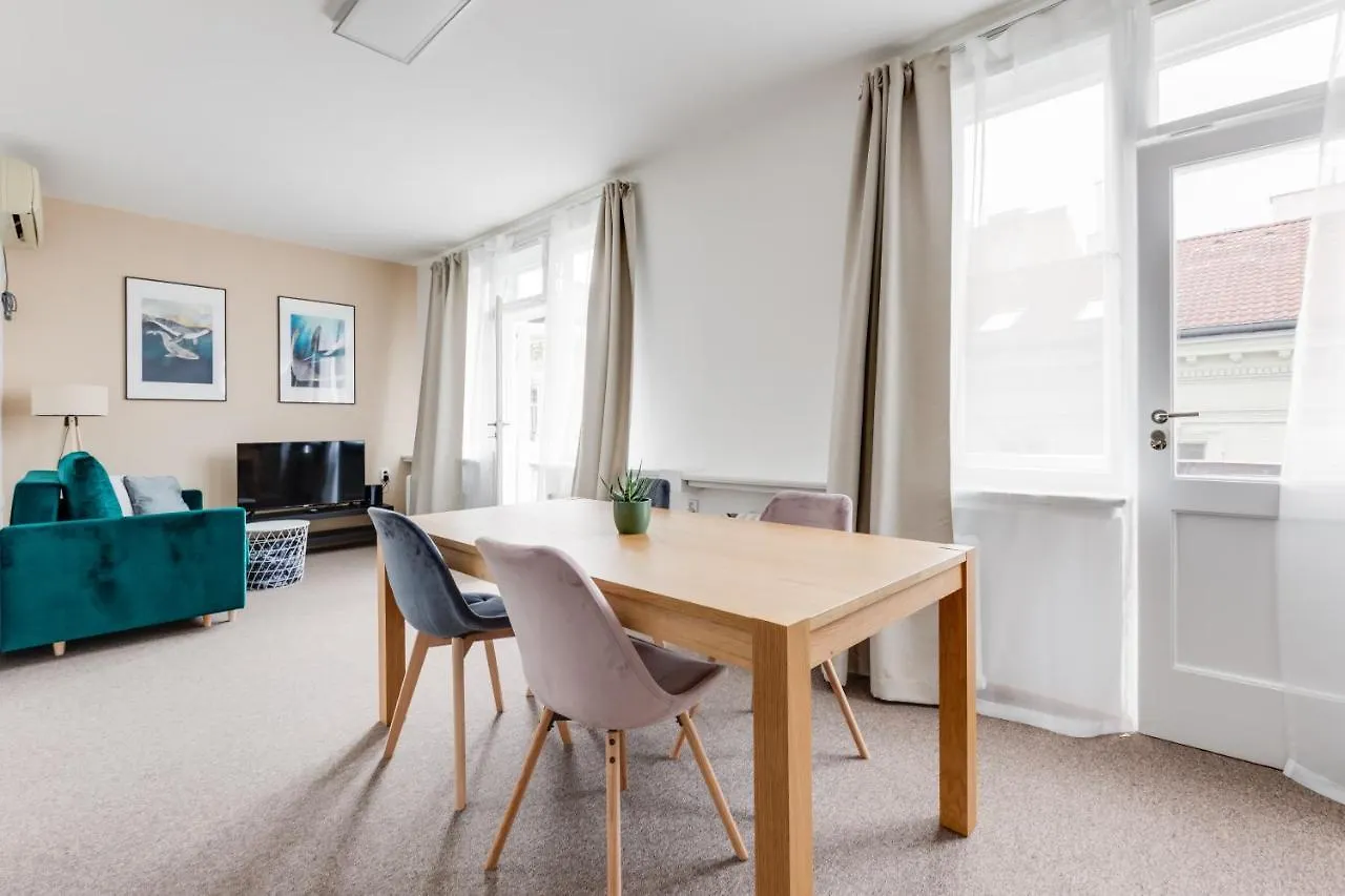 Riben House Prague Aparthotel