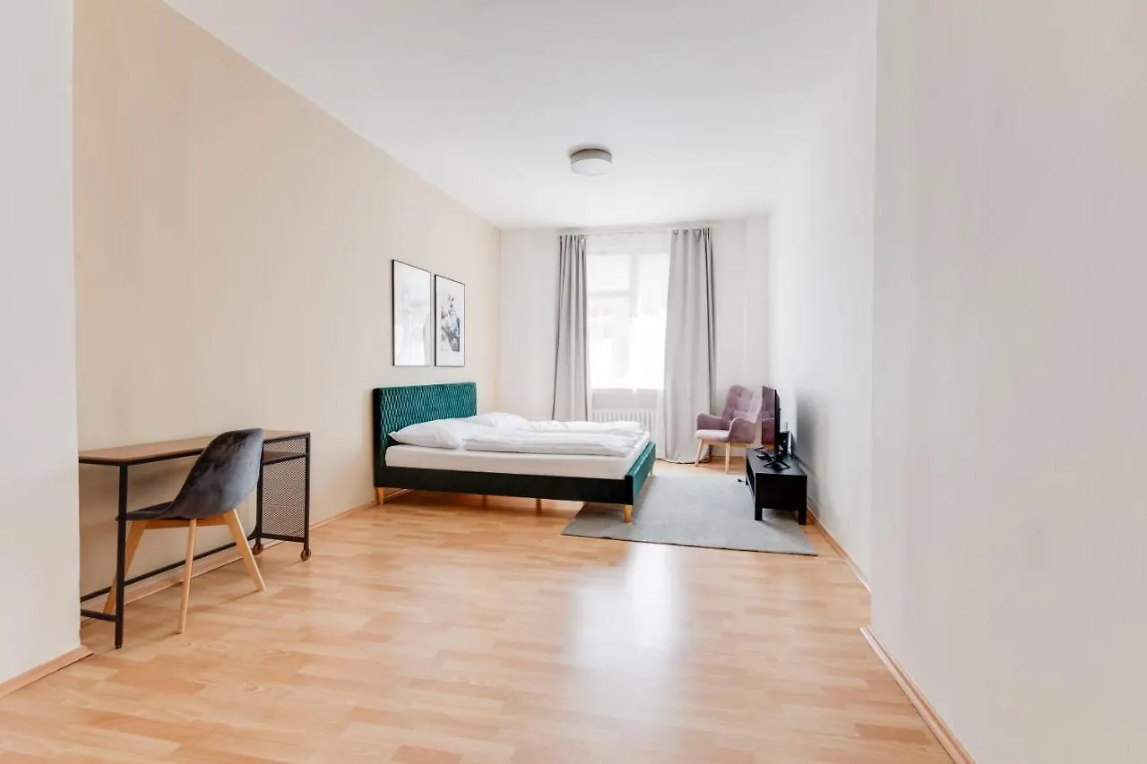 Riben House Prague Aparthotel